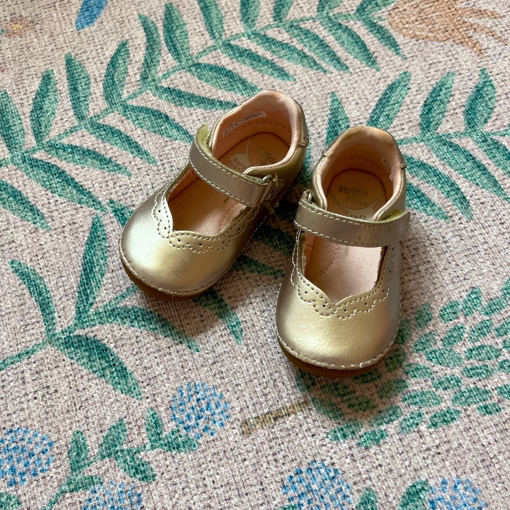 Stride Rite Ginny Mary Jane shoes, size 5